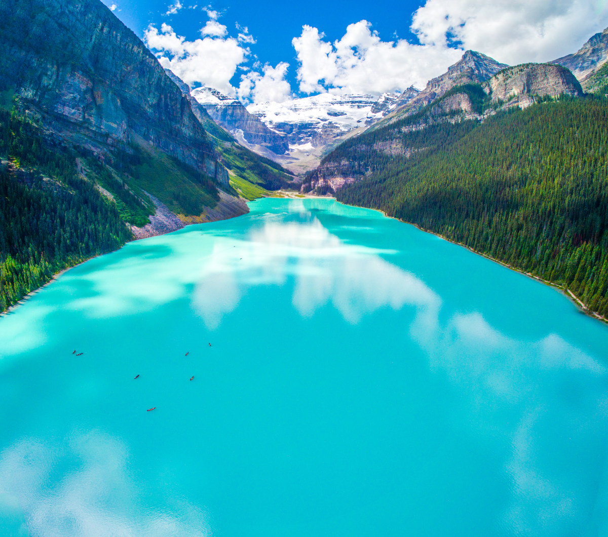 lake louise, banff canada