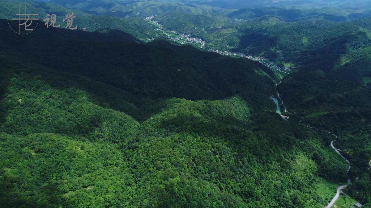 河源市紫金县黄洞村落自然风景