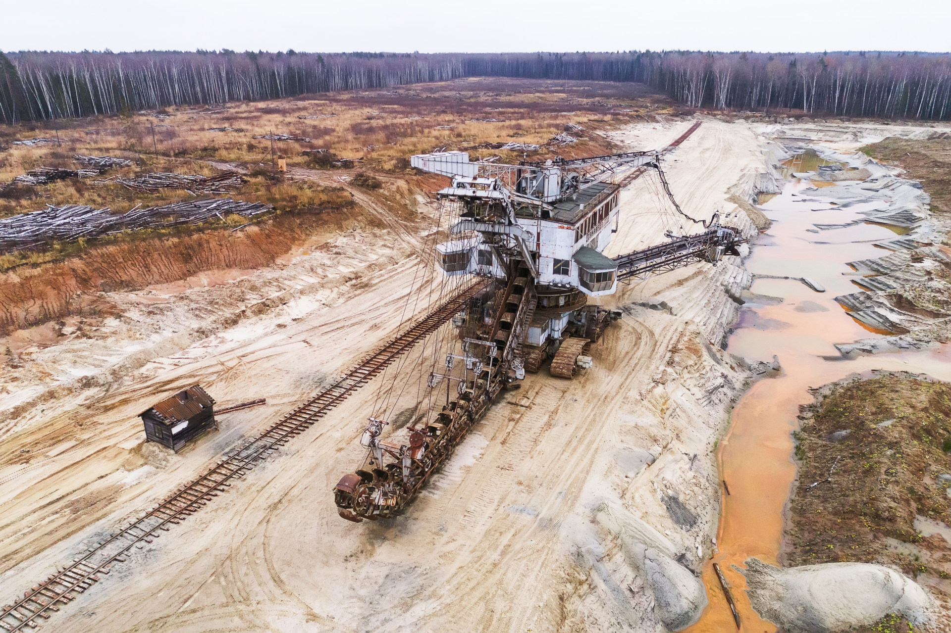 abandoned giant excavator.