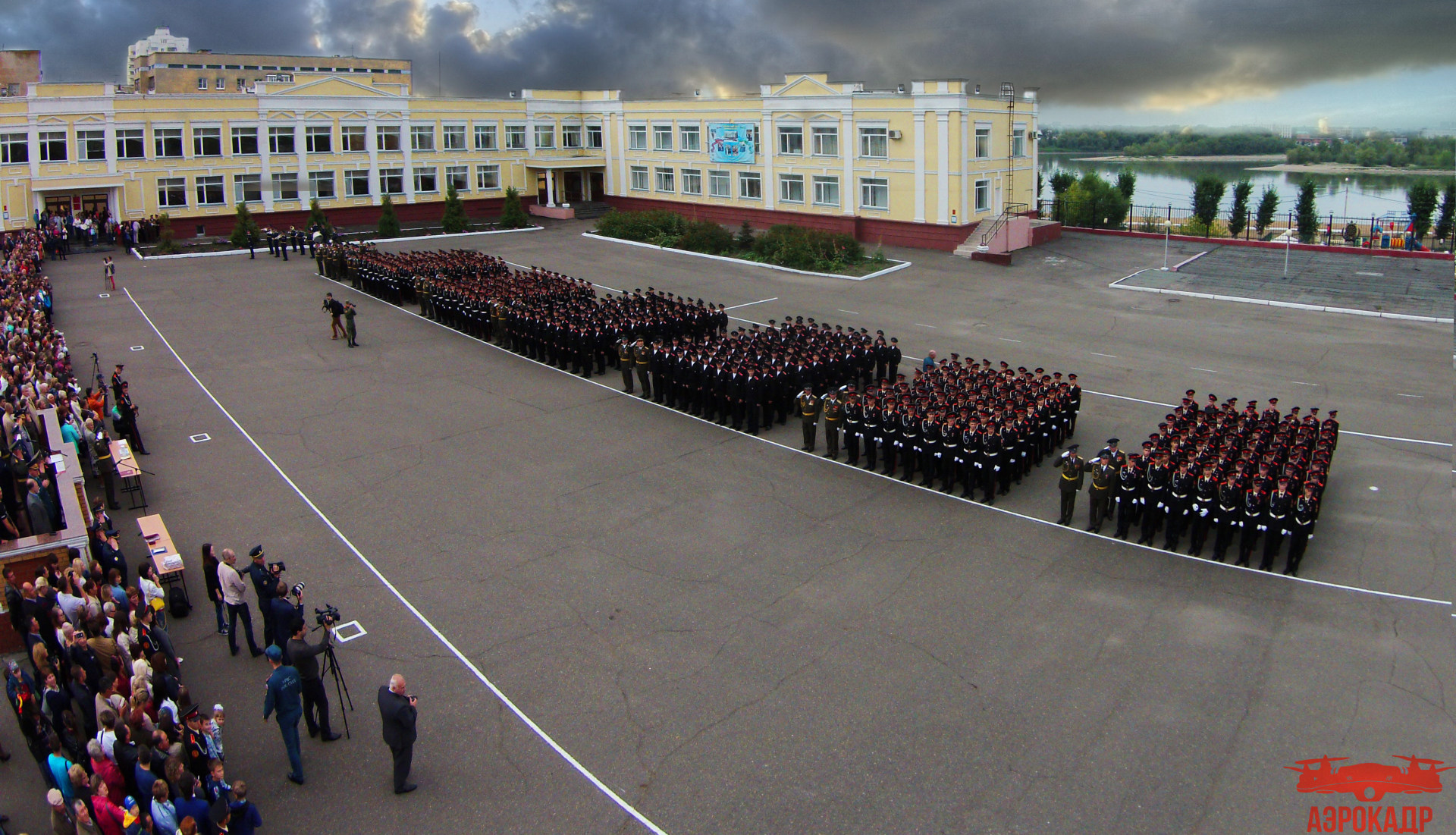 oath cadets to enroll in military school