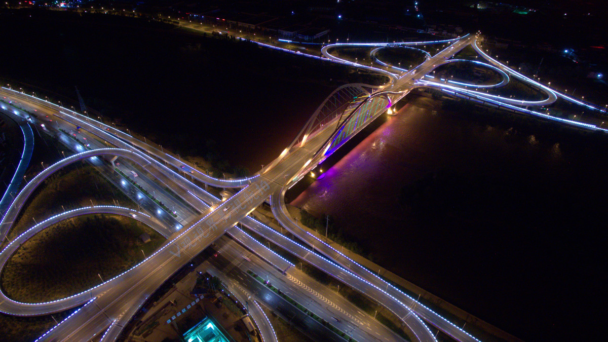 兰州深安大桥夜景图片