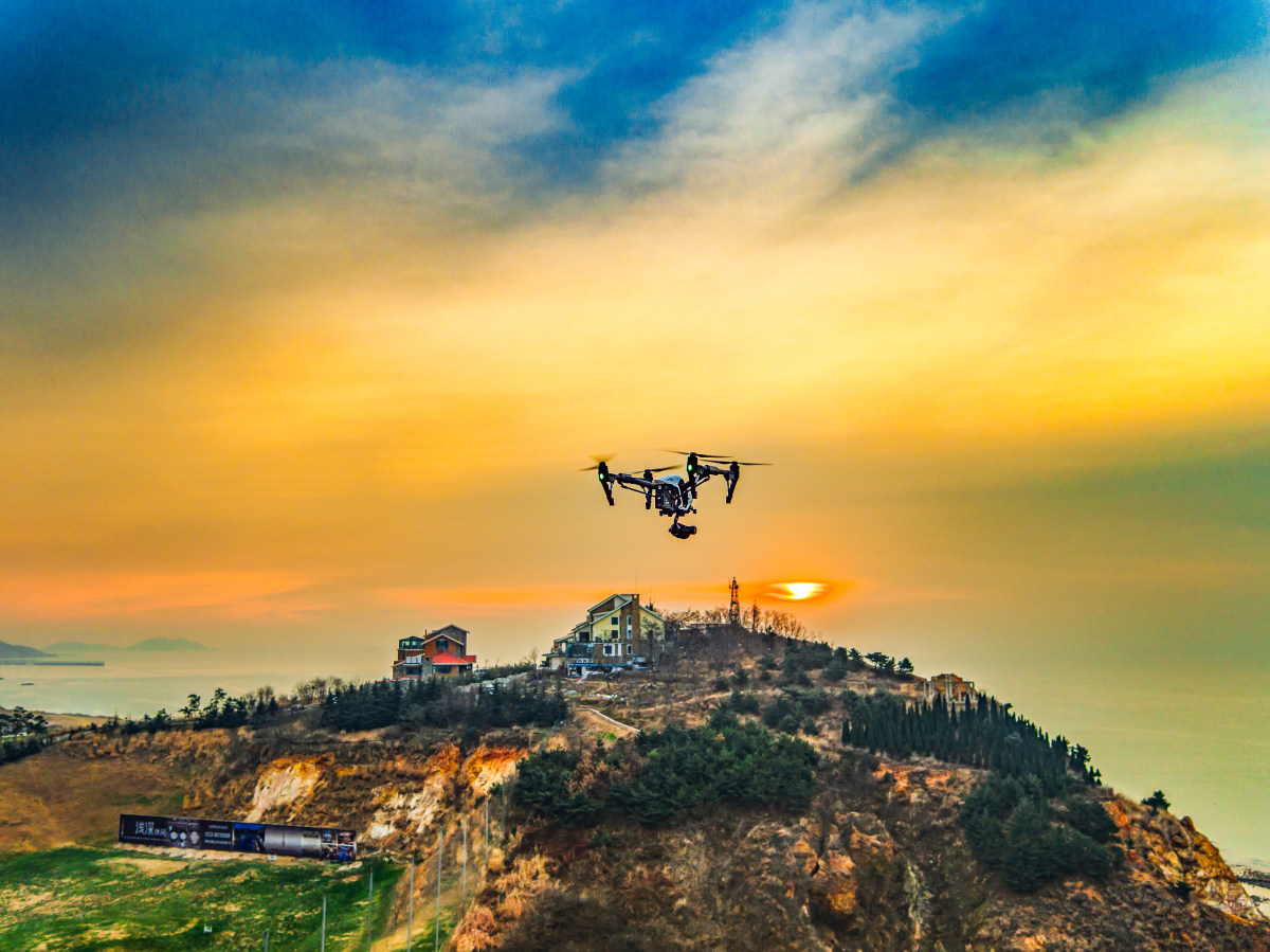 "悟"霾中的日出