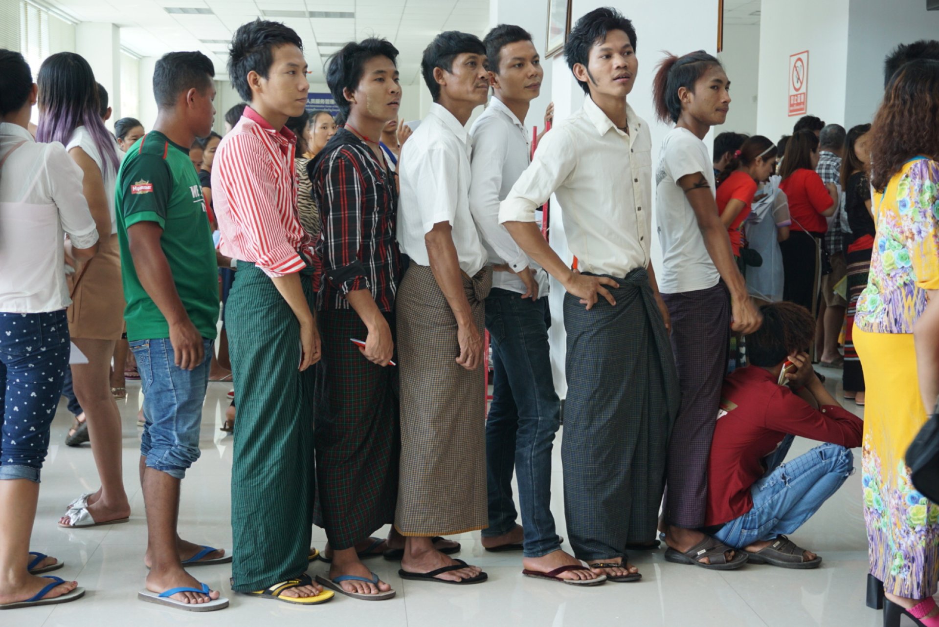 缅甸男人照片图片