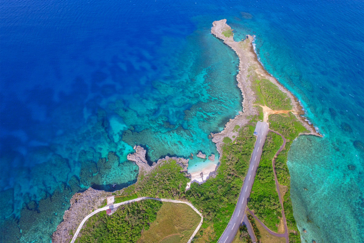 蔚蓝海域