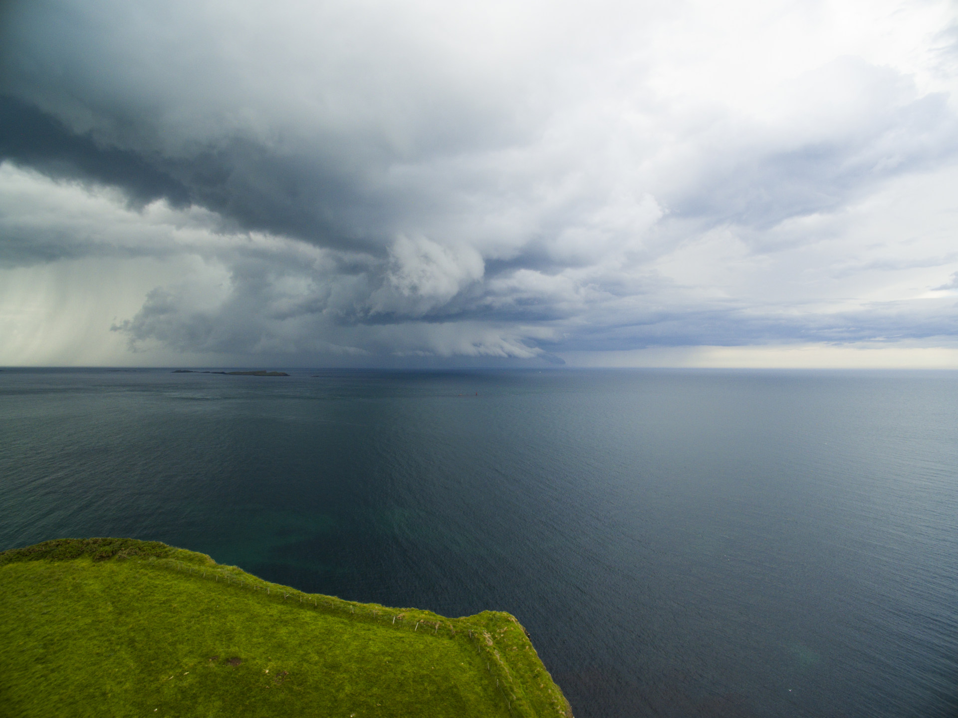 atlantic ocean storm, northern ireland