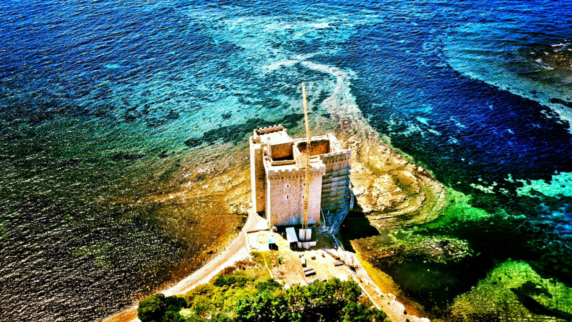 ilesainthonoratrebuilding