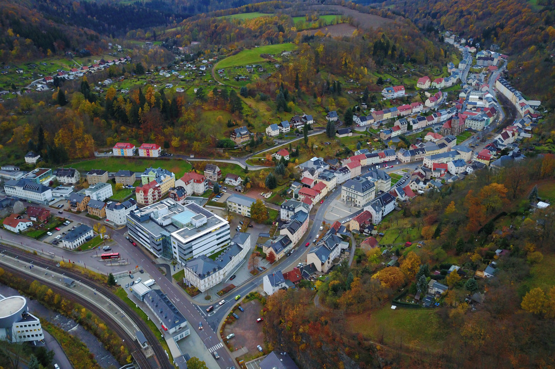 glashütte格拉苏蒂镇,传奇德国钟表小镇,照片已经无法形容他的美,从