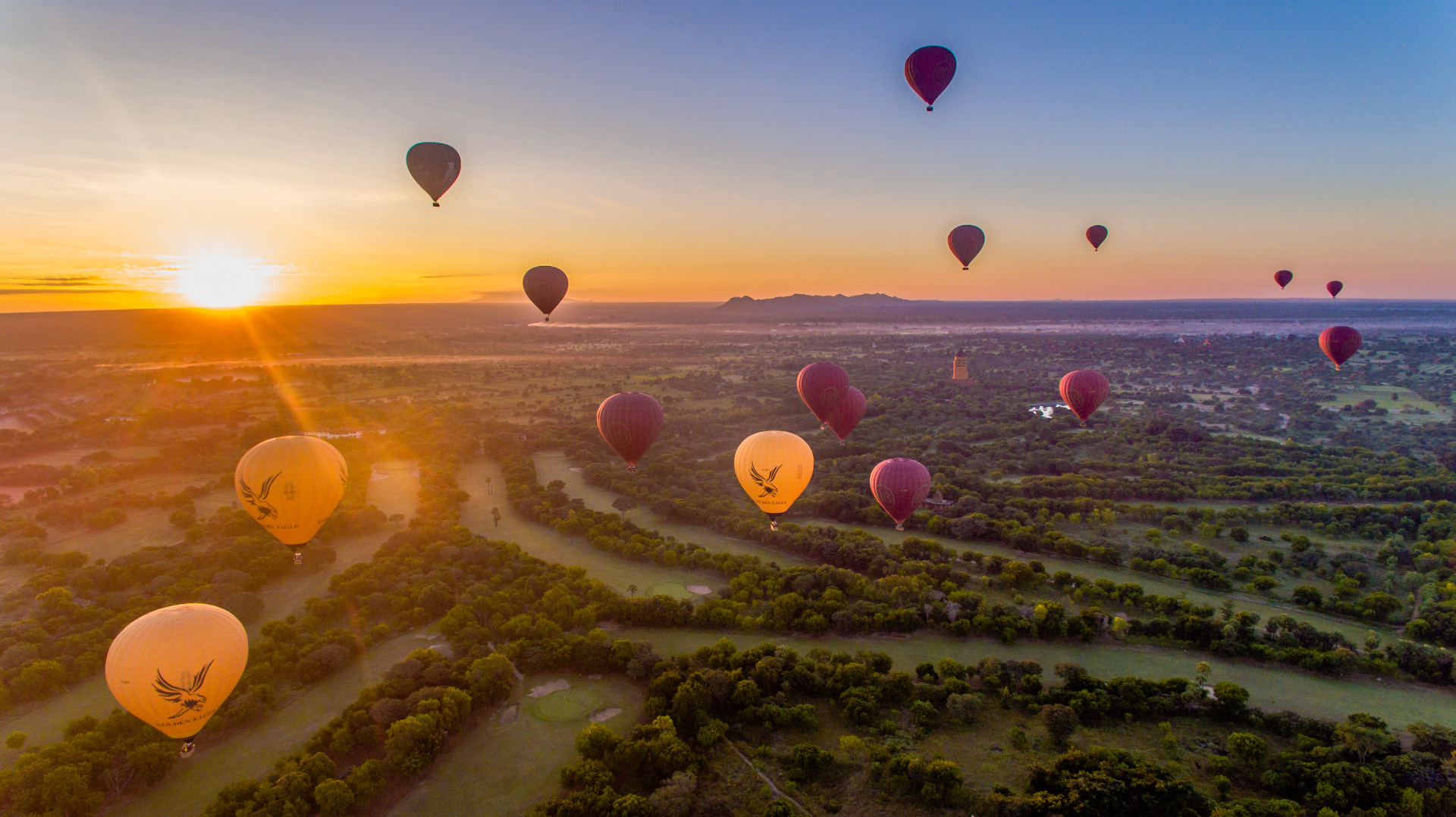 蒲甘热气球日出